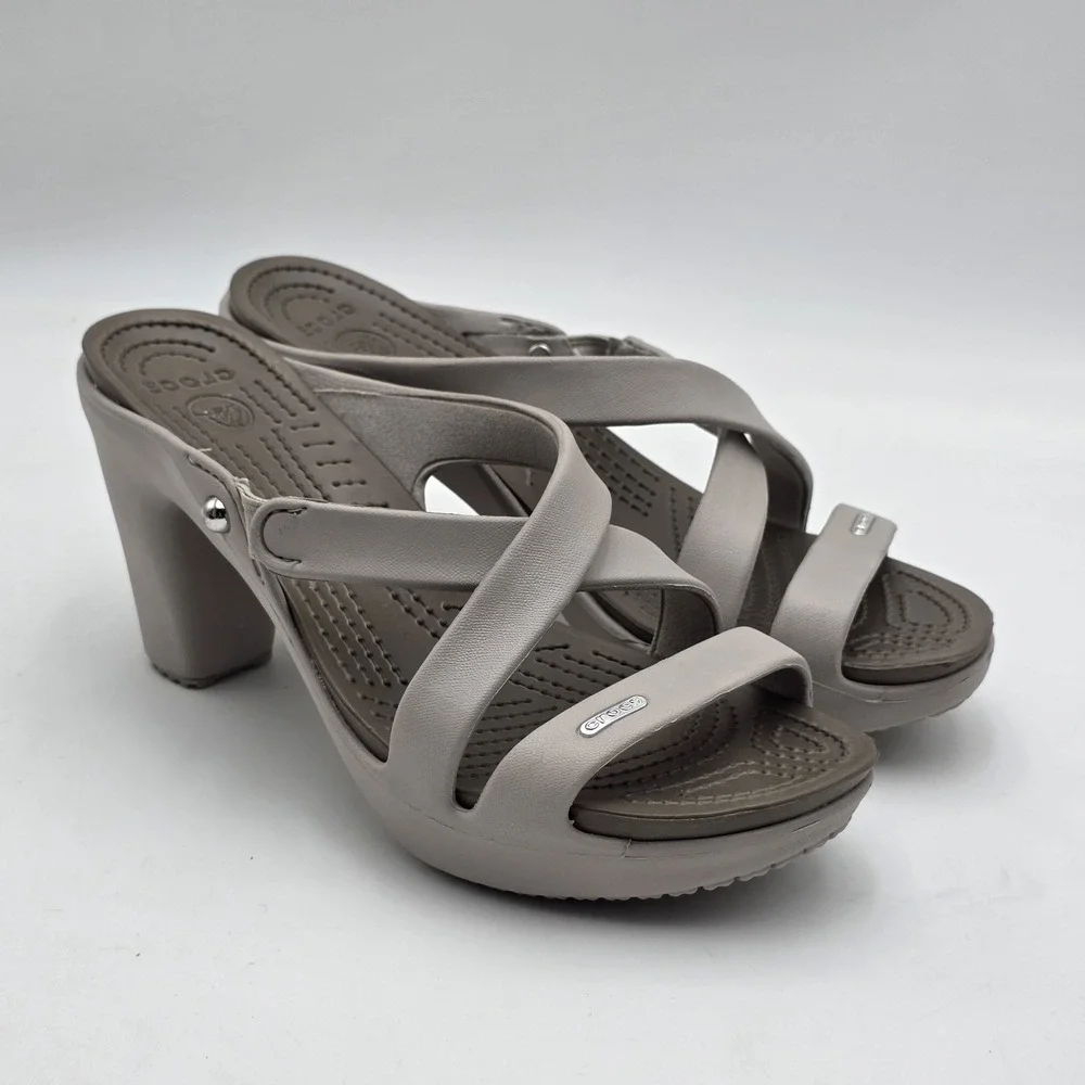 Crocs Shoes Womens Size 9 Platinum Pewter Cyprus IV Heeled Sandals 14558-0V0